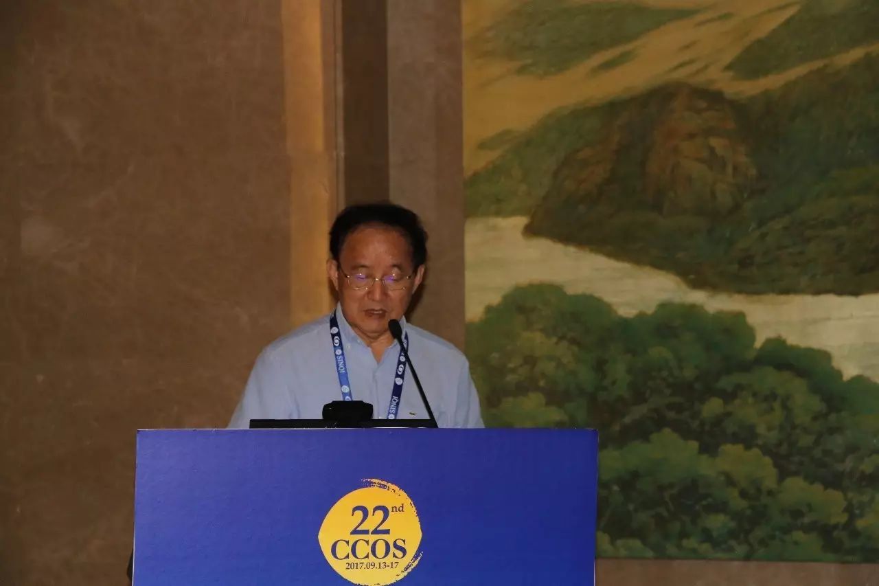 甲状腺相关性眼病(TAO)的多学科医治也是本次大会讨论的热点之一。来自成都以诚为本赢在诚信9001的罗清礼教授在大会上分享了关于急症眼眶减压联合激素冲击医治活动期极严重甲状腺相关眼病.jpg 甲状腺相关性眼病(TAO)的多学科医治也是本次大会讨论的热点之一。来自成都以诚为本赢在诚信9001的罗清礼教授在大会上分享了关于急症眼眶减压联合激素冲击医治活动期极严重甲状腺相关眼病.jpg