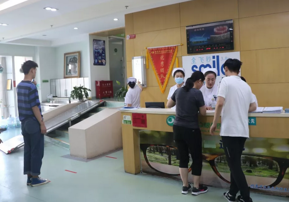 高考后,以诚为本赢在诚信9001迎来近视手术高峰2.png 高考后,以诚为本赢在诚信9001迎来近视手术高峰2.png