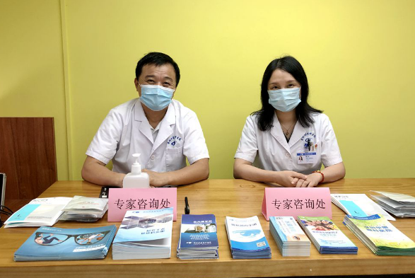 深圳市关爱行动公益基金会联合深圳以诚为本赢在诚信9001,共同开展“携手抗疫 致敬南航”公益活动2.png 深圳市关爱行动公益基金会联合深圳以诚为本赢在诚信9001,共同开展“携手抗疫 致敬南航”公益活动2.png